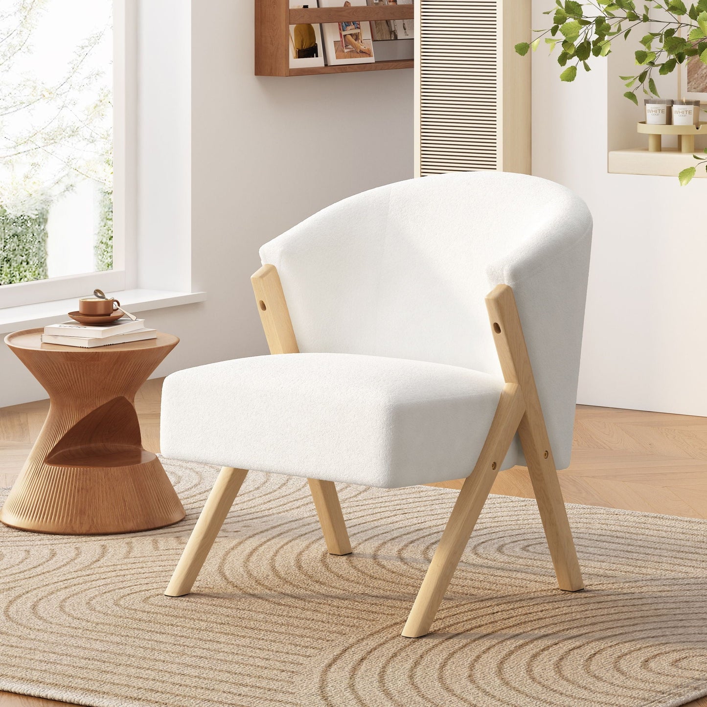 Modern Accent Chair with Polyester Upholstery and Minimalist Lounge Design