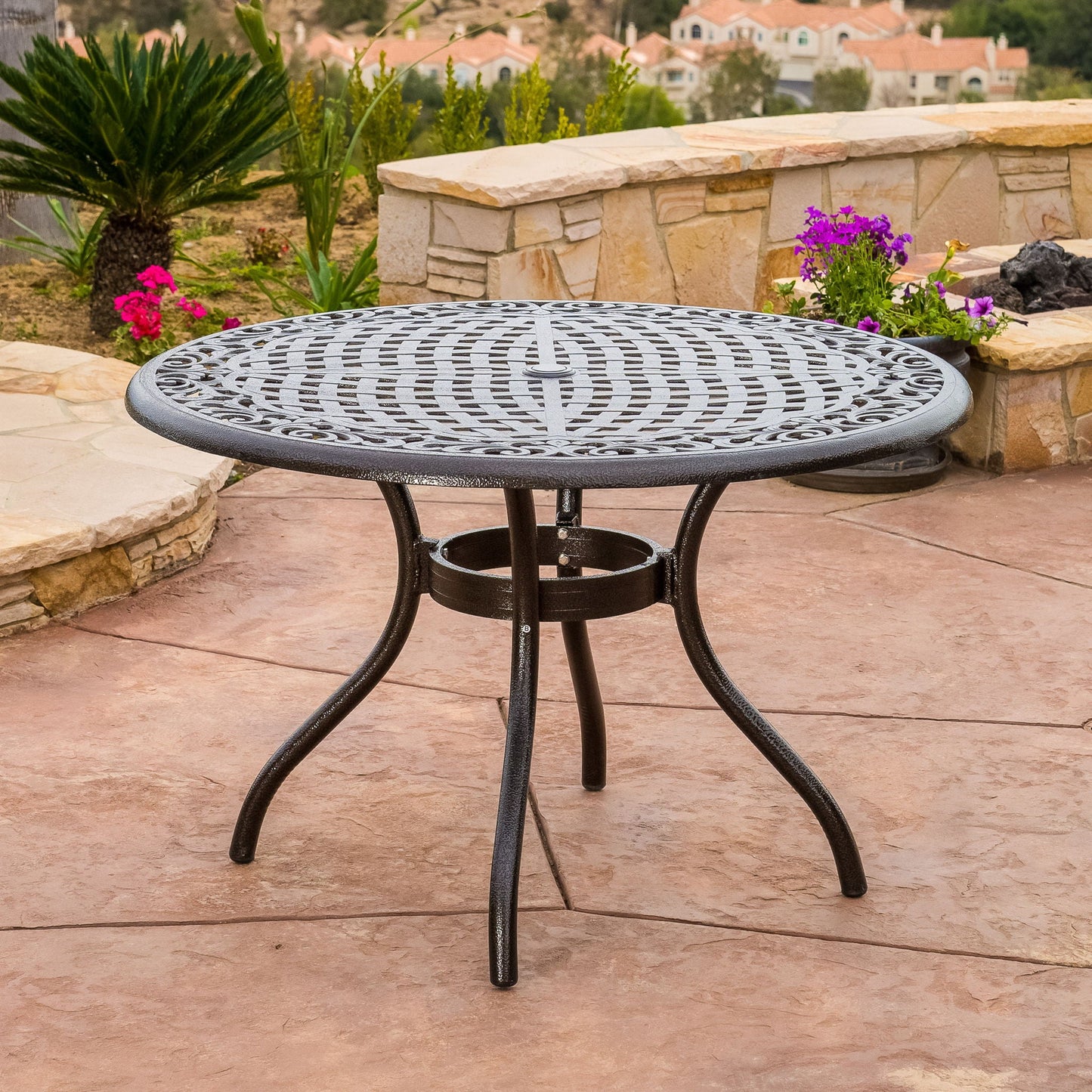 Tranquilius Outdoor Round Dining Table with Lattice Tabletop, Umbrella Hole and Curved Legs