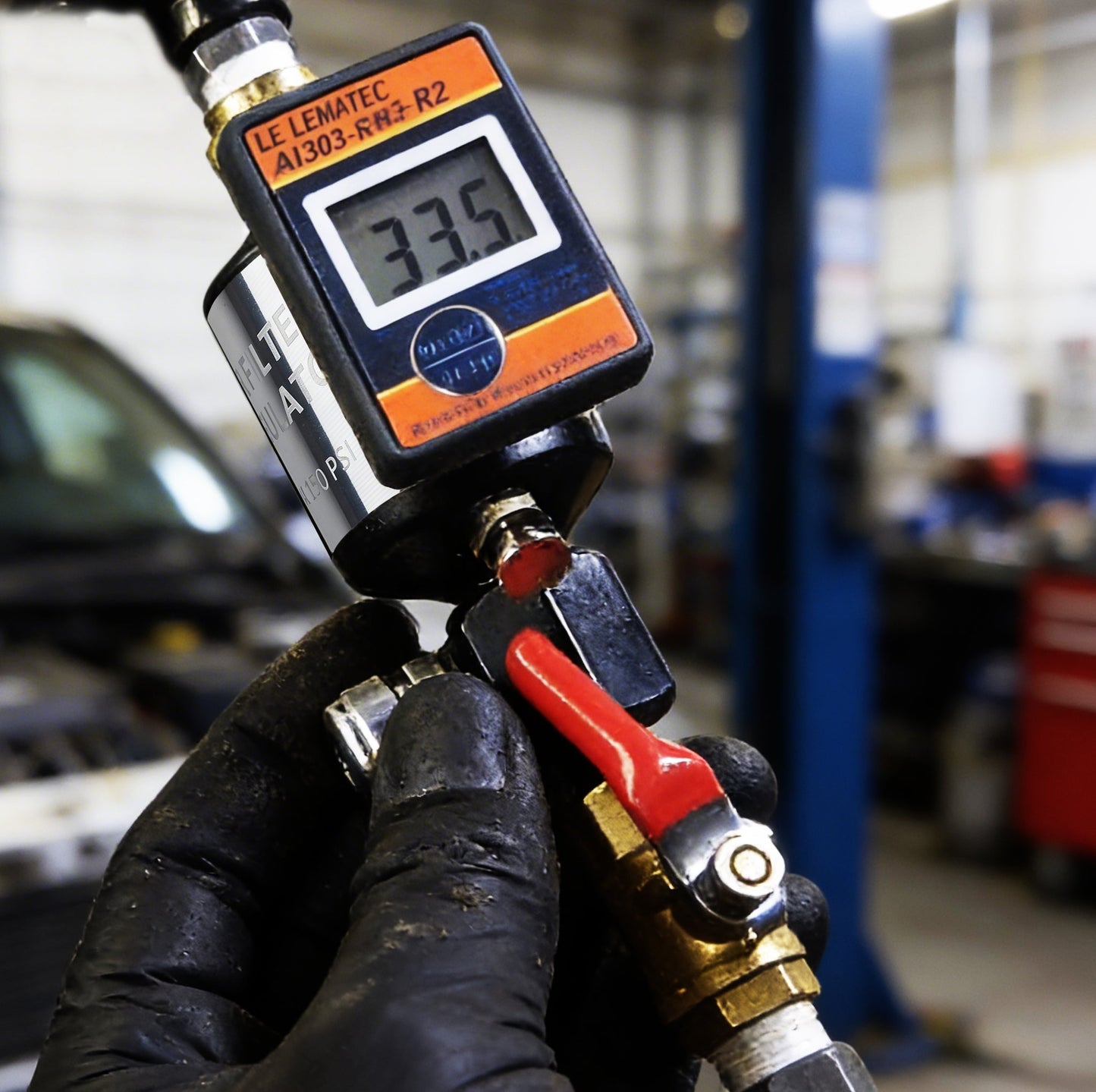 Professional 2-in-1 Air Filter System - 160 PSI Digital Regulator with Water Separator (AI303-R2)