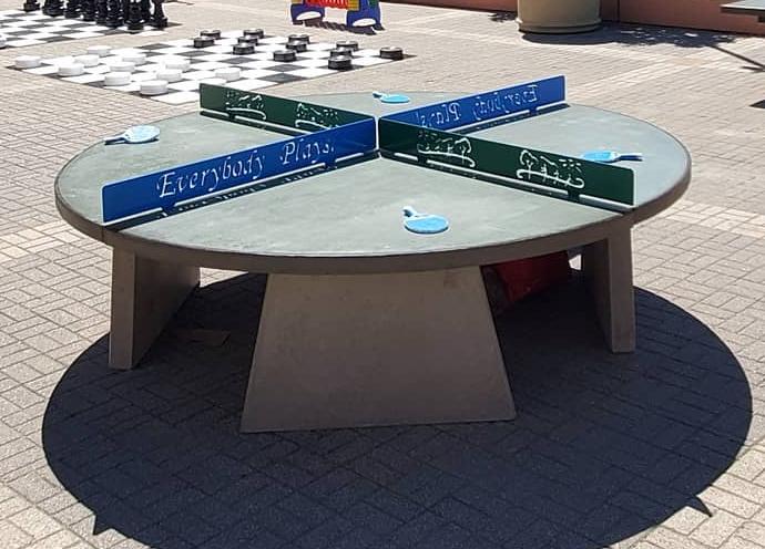 Stone Age Round 4 Way Outdoor Concrete Ping Pong Table