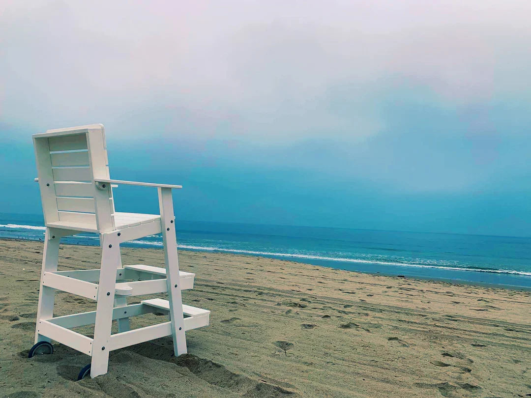 Aquamentor 40" Lifeguard Chair - Compact and Stable Lifeguard Station
