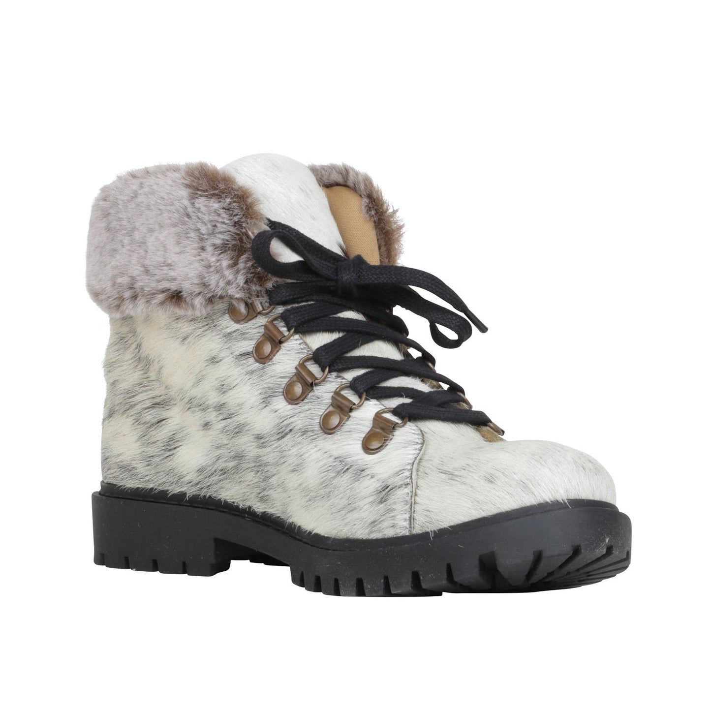 Turbulent Boots