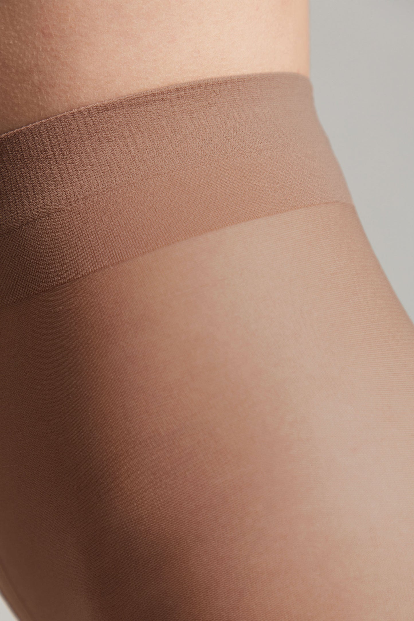 Tights Conte Tango 40 Den - Sheer to Waist Satin Shine